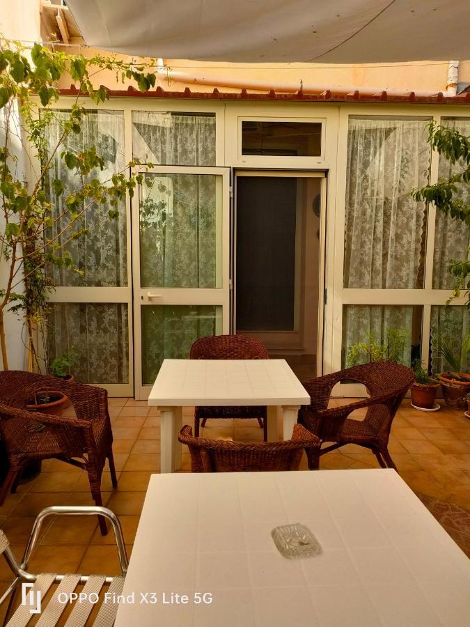 Holiday Home Zolfare Comitini Exteriér fotografie